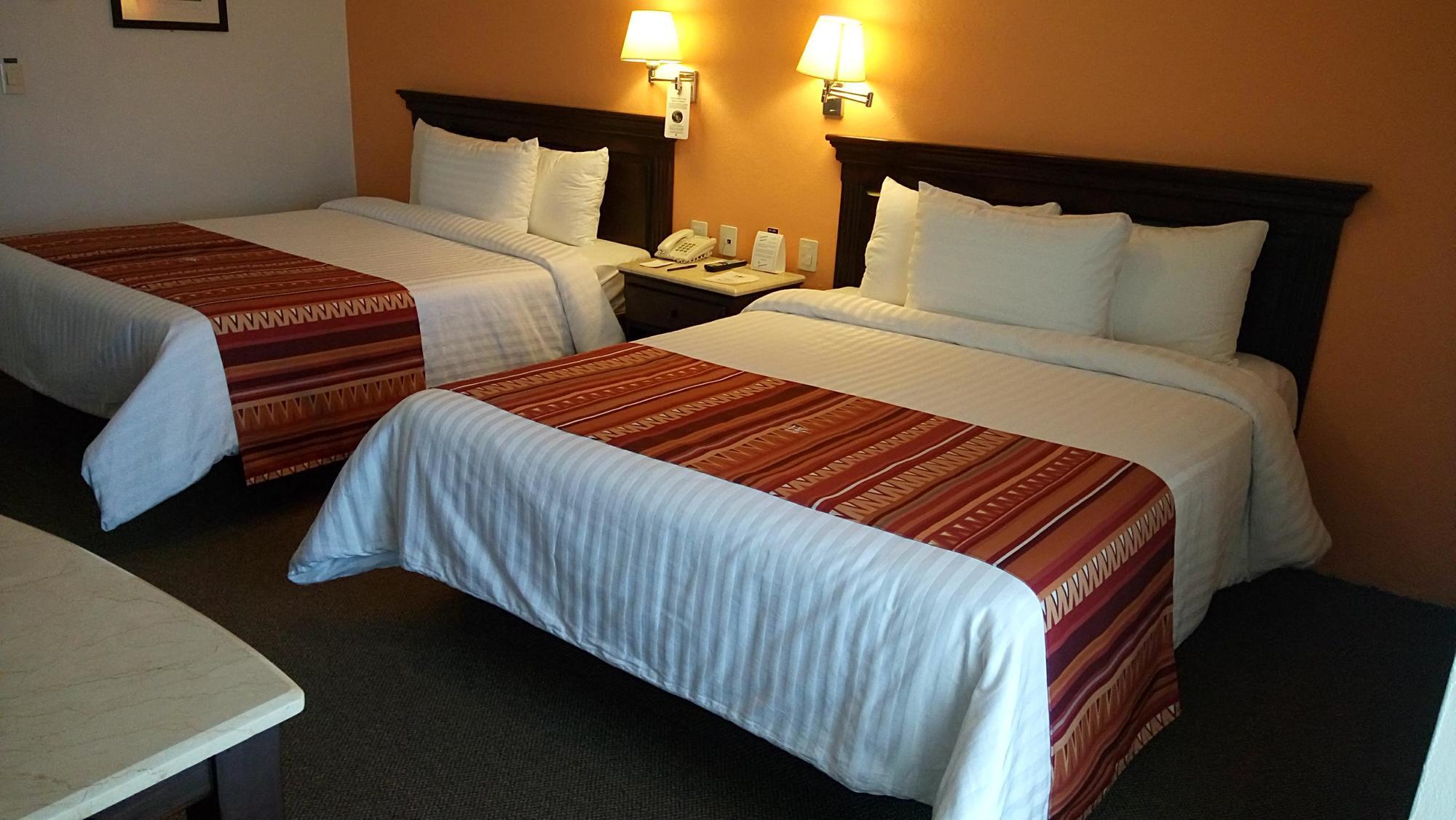 Hg Hotel Zapopan Extérieur photo